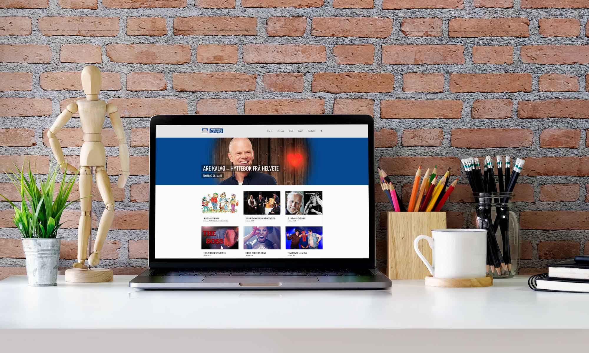 SSR2019_portfolio_AKUL_laptop_lav